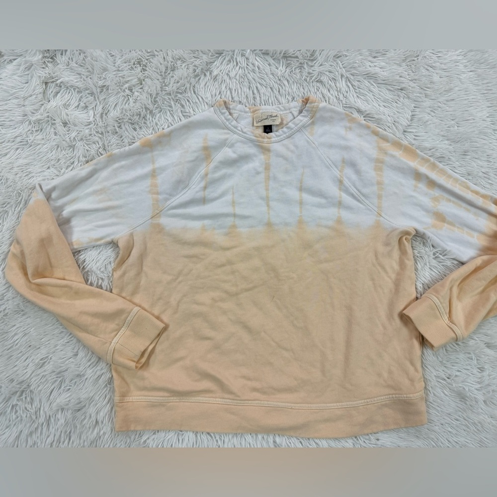 universal threads tie dye crewneck